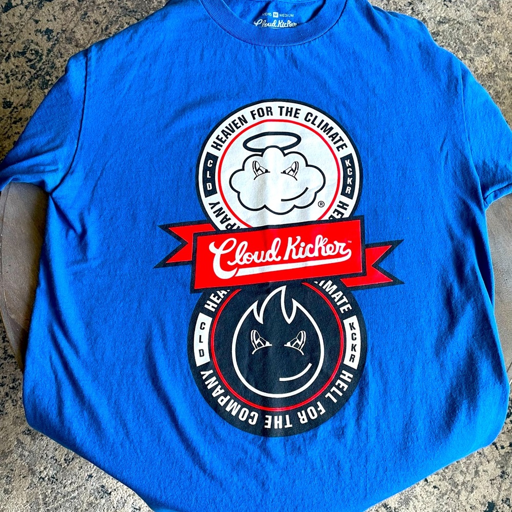 Cloud Kicker Heaven Hell Blue T Shirt sz. M